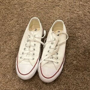 Low top white Converse